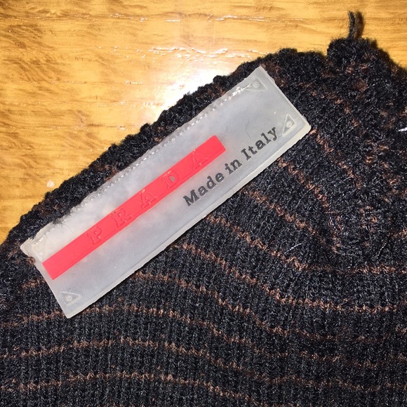 ***Host Pick*** Vintage 90s PRADA Sport ribbed knitted beanie hat unisex - Picture 11 of 16